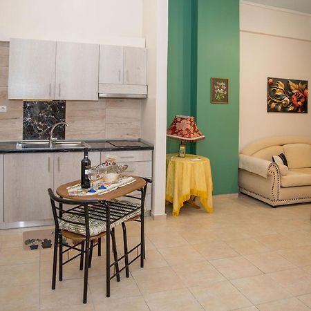 Athens Vegghera Екстериор снимка